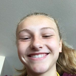 Meet your Posher, Briana